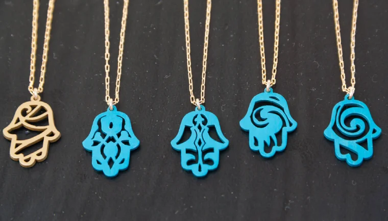 Suvenýry z Turecka, šperky Ruka Fatimy zvaná také Hamsa