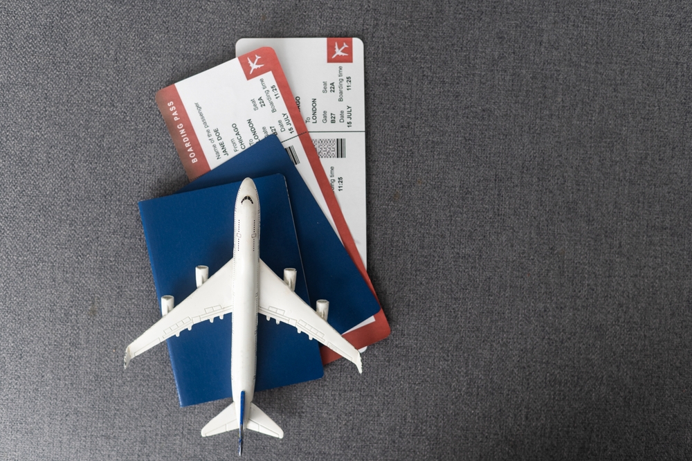 Co znamená check-in? Praktický průvodce pro cestovatele 2 letadlo, cestovní pas, letenky