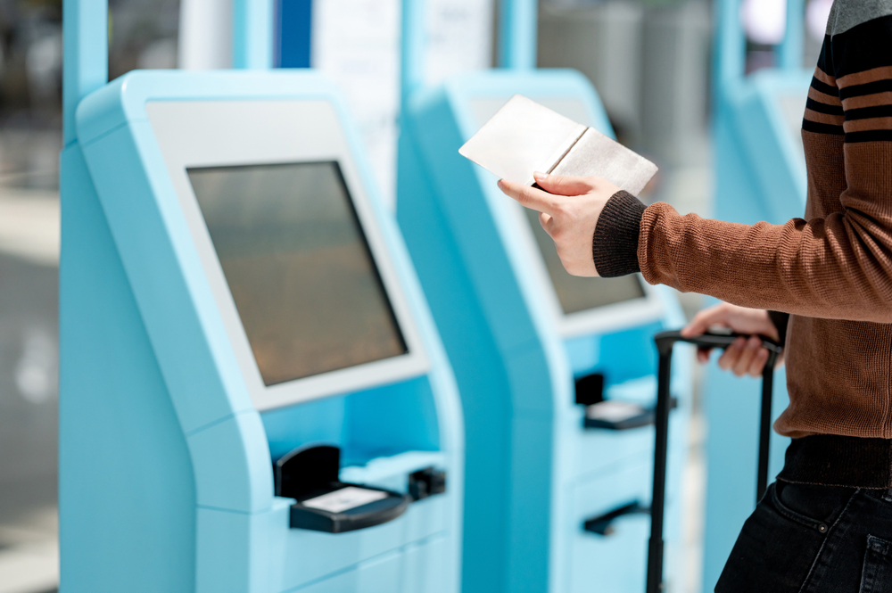 self check in na letišti