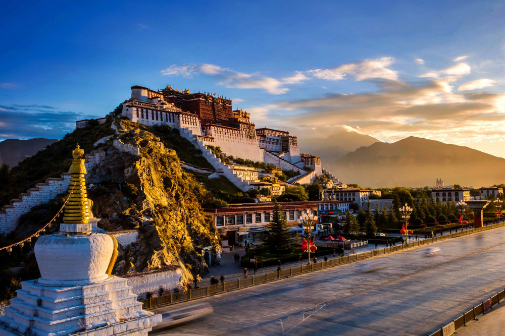 Palác Potala, Tibet