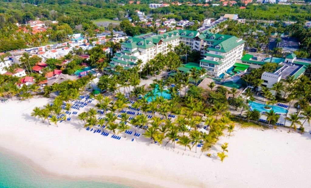 Coral-Costa-Caribe-Resort-Spa