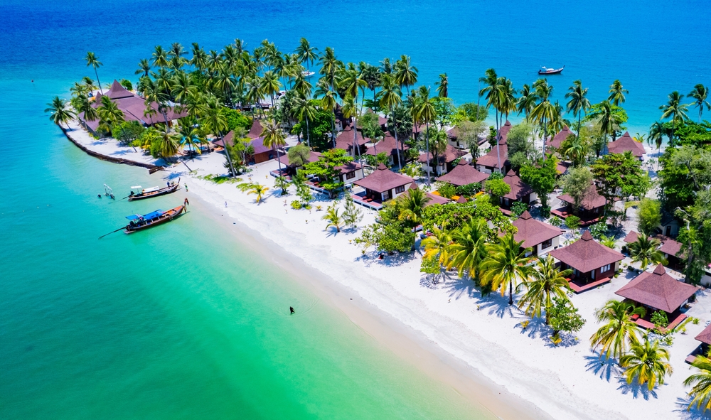 Co potřebujete vědět před svou první dovolenou v Thajsku? 4 ostrov Ko Muk Thajsko písečná pláž