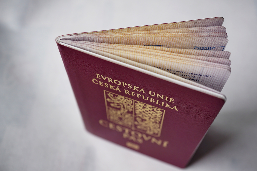 Potřebuji cestovní pas pro vstup do Albánie? Požadavky pro rok 2026 2 český cestovní pas
