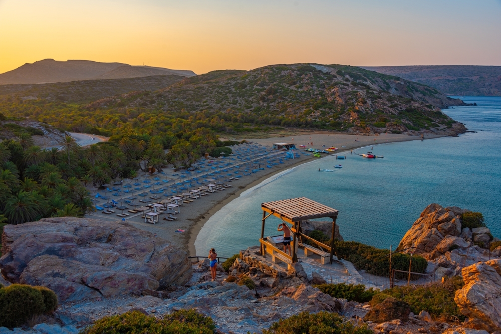 Západ slunce na pláži Vai na Krétě