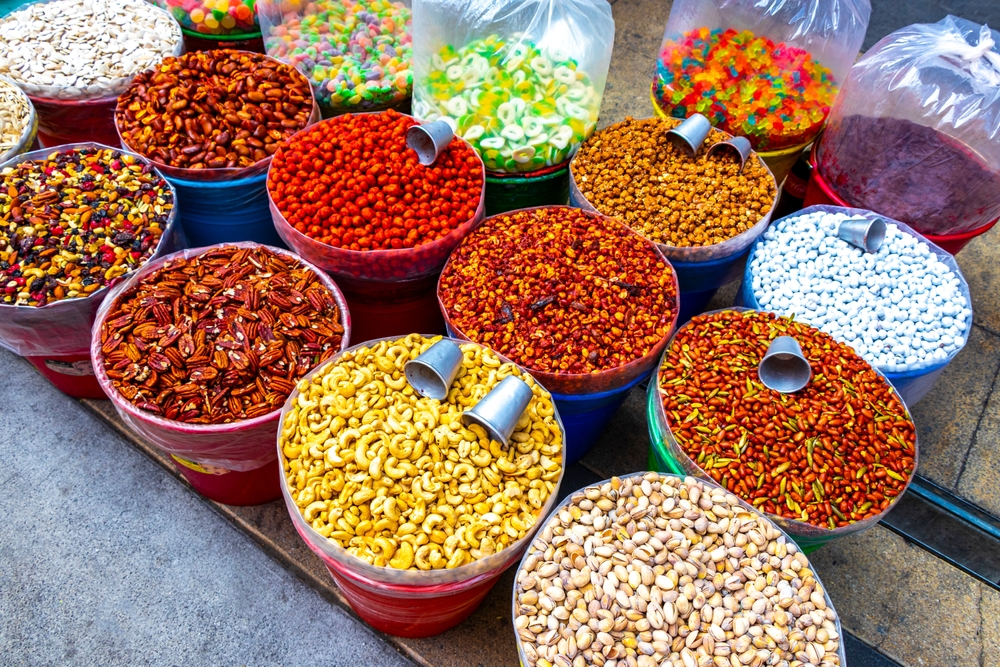 Co jíst v Mexiku? Odhalení mexické kuchyně 3 ingredience do mexické kuchyně prodávané na trhu v Mexiku