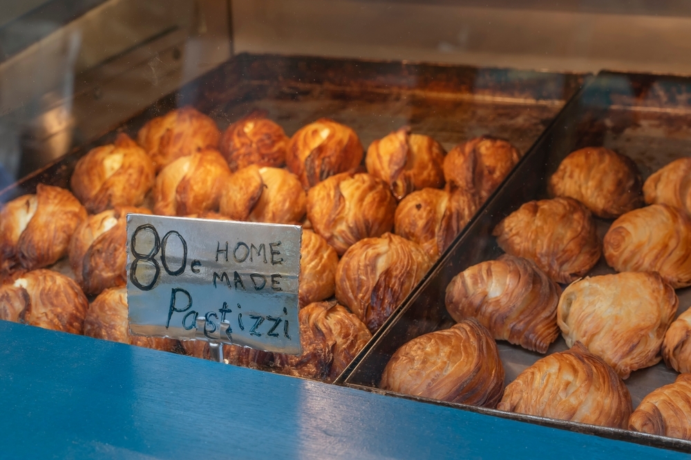 pastizzi pečivo na Maltě