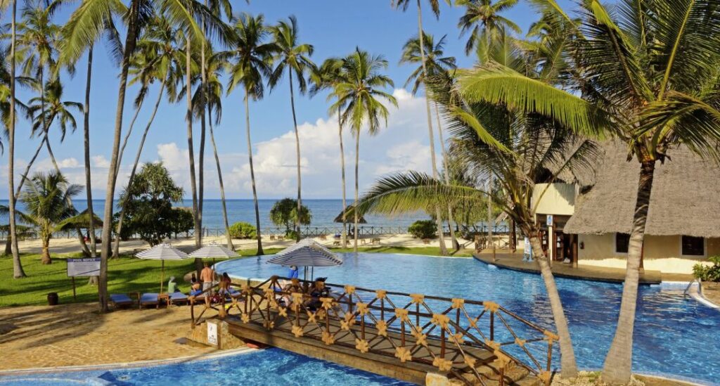 6 nejoblíbenějších hotelů na Zanzibaru 6 Ocean Paradise Resort & Spa, skvěle hodnocený hotel na Zanzibaru