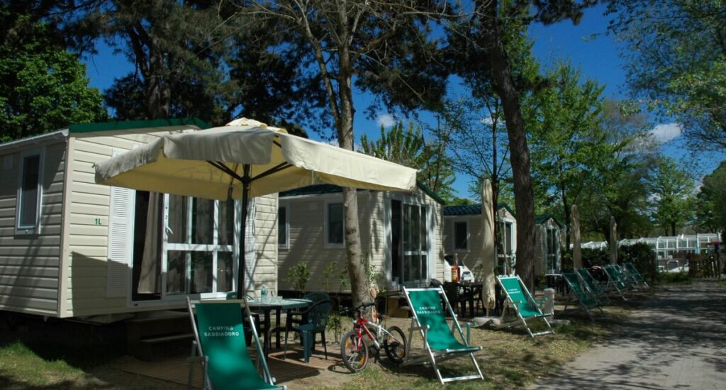 Letní dovolená v karavanu – 10 nejlepších kempů ve Středomoří 5 Camping Sabbiadoro, Severní Jadran, Itálie