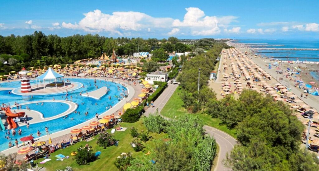 Letní dovolená v karavanu – 10 nejlepších kempů ve Středomoří 3 Kempingové chatky Centro Vacanze Pra delle Torri, Severní Jadran, Itálie