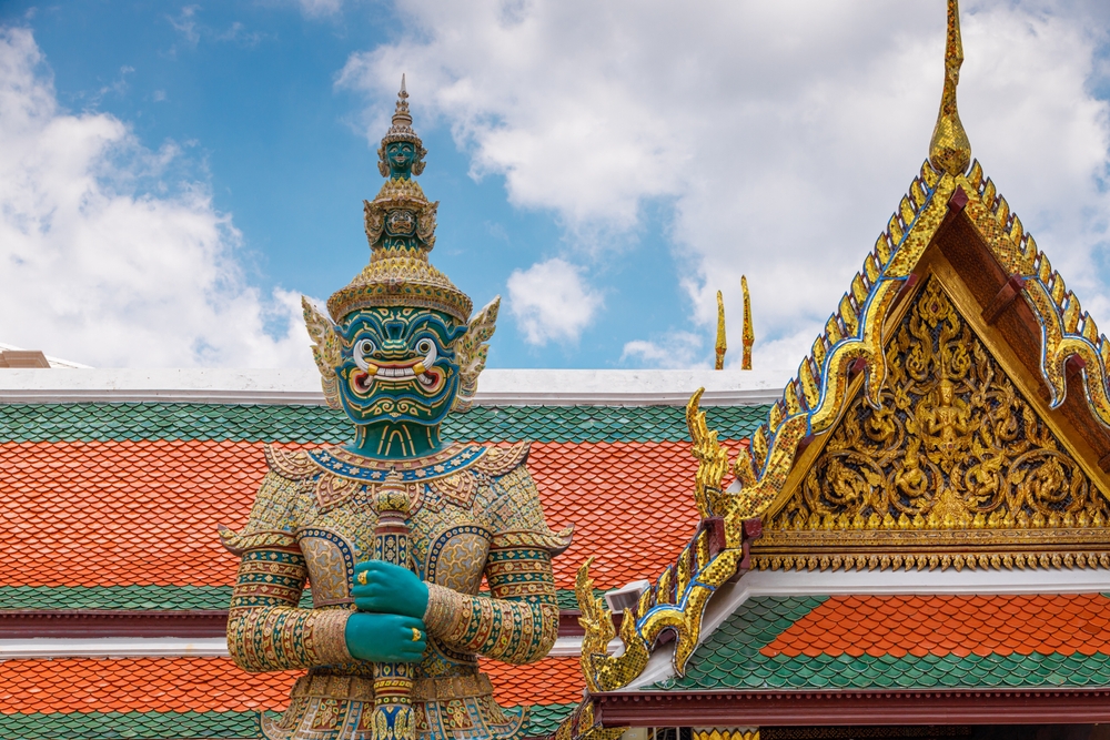 Wat Phra Kaeo, chrám Smaragdového Buddhy v Bangkoku, Thajsko