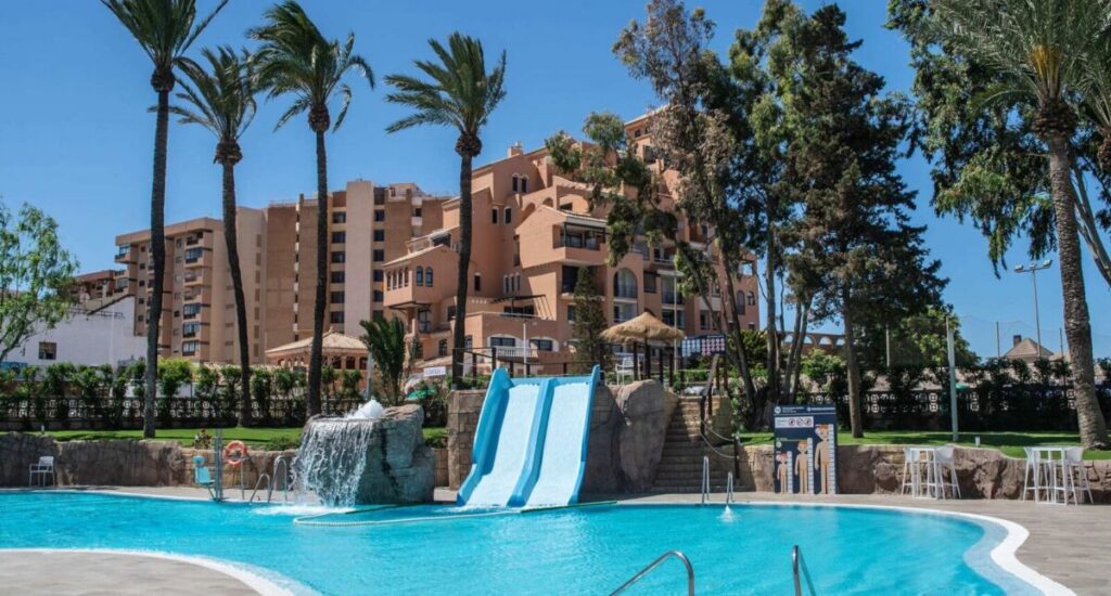 Dovolená na pobřeží Costa Almería – který hotel si vybrat? 2 Roquetas el Palmeral by Pierre Vacances
