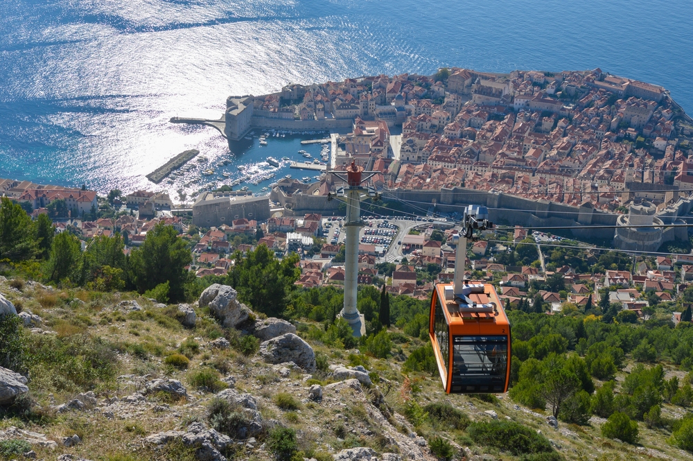 Co vidět v Dubrovníku? Objevte perlu Jadranu 4 lanovka na Vrch Srđ v Dubrovníku