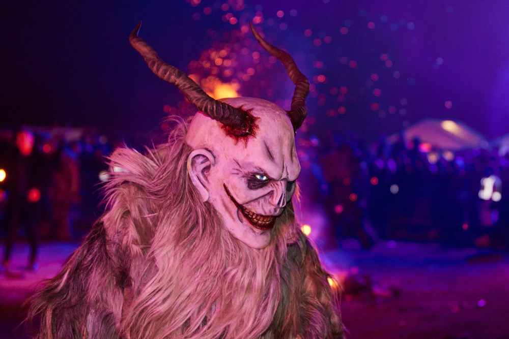 Jaké jsou Vánoce v zahraničí? Seznamte se s různými tradicemi! 22 Rakouský Krampus - strašidelná vánoční tradice